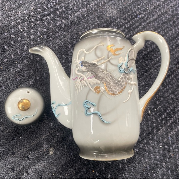 ⭐️ Japanese 16 pcs Moriage Dragonware Tea Set⭐️ - Picture 8 of 9